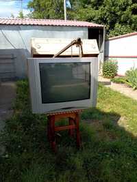 Телевизор марки BEKO ,50 см по диагонали,500гр