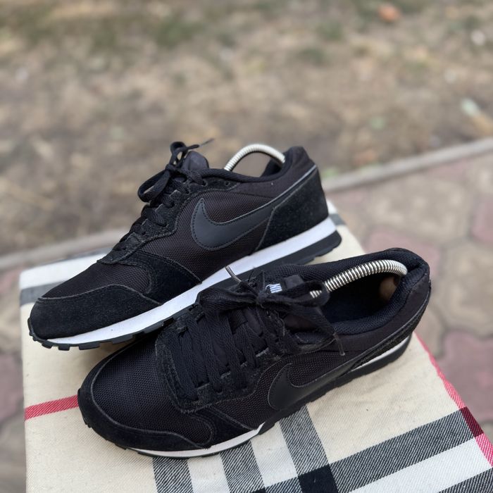 Кроссовки Nike MD Runner 2 Black, 40-40,5 размер, Оригинал, Кросівки