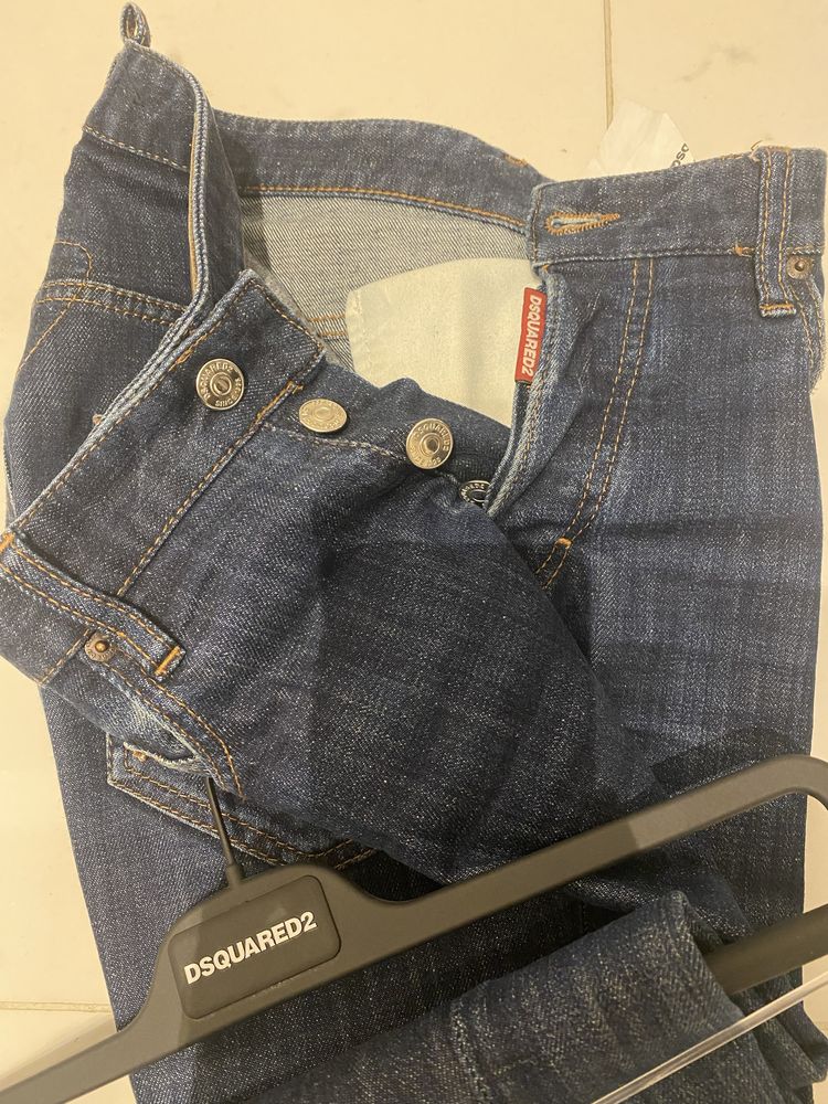 Dsquared2 spodnie jeansy IT46