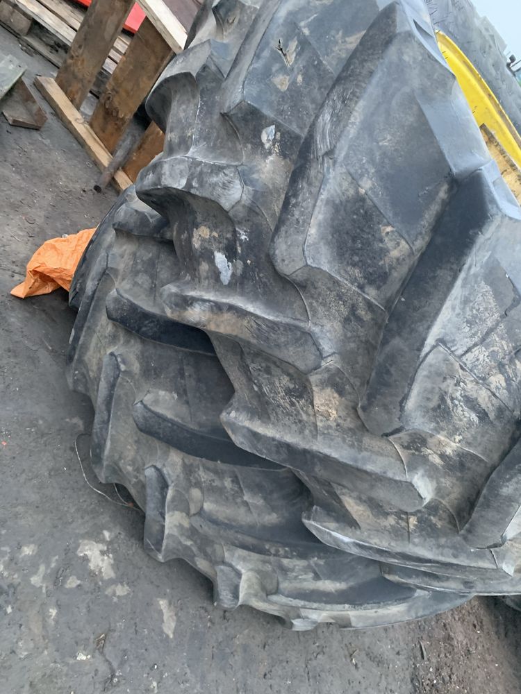 Kola felgi 580/70r38 john deere
