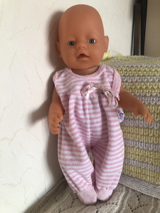 Одежда для куклы. Постель, куклы.