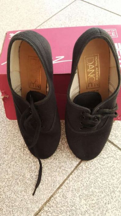 Sapatos de ballet ou dança para menino