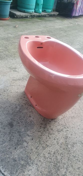 Loiça de casa de banho