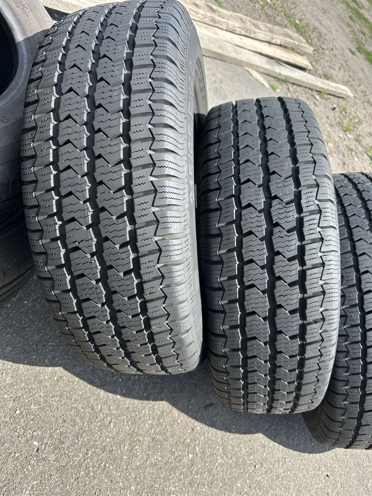 215/65 R16C 109/107R Continental VancoFourSeason 2 /всесезон/комплект/