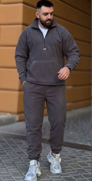 Зимний мужской спортивный костюм