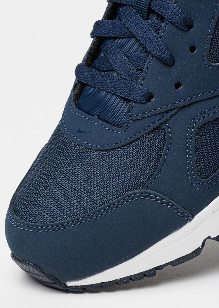 Кросівки Чоловічі Nike Air Max Ivo 580518-411