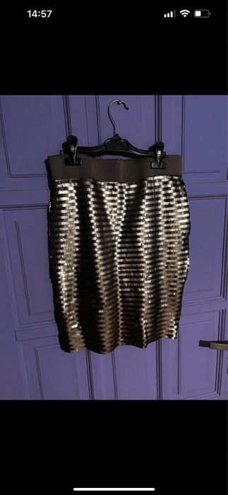 Cekinowa spódniczka