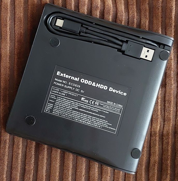 (НОВЫЙ) Внешний записывающий DVD±R/RW CD Привод Дисковод