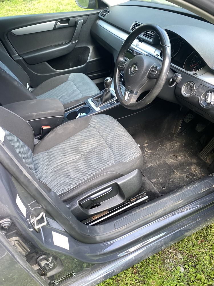Розборка VW PASSAT B7 разборка запчасти капот бампер фара дверь