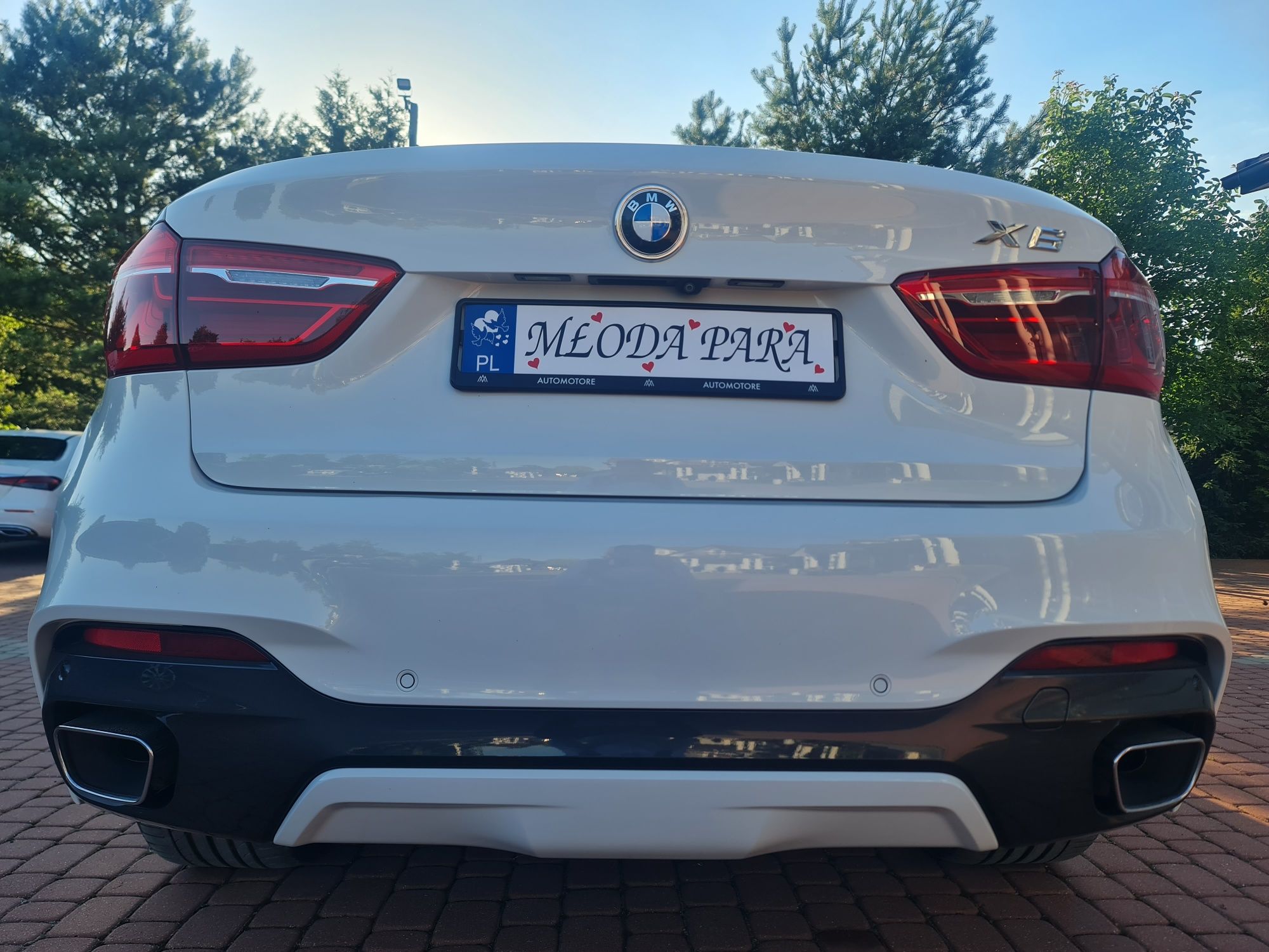 Auto do ślubu BMW X6 M-pakiet biel alpejska!