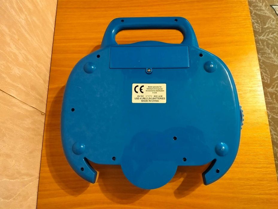 Ноутбук компьютер Грамотей английский и русский языки. 55 программ