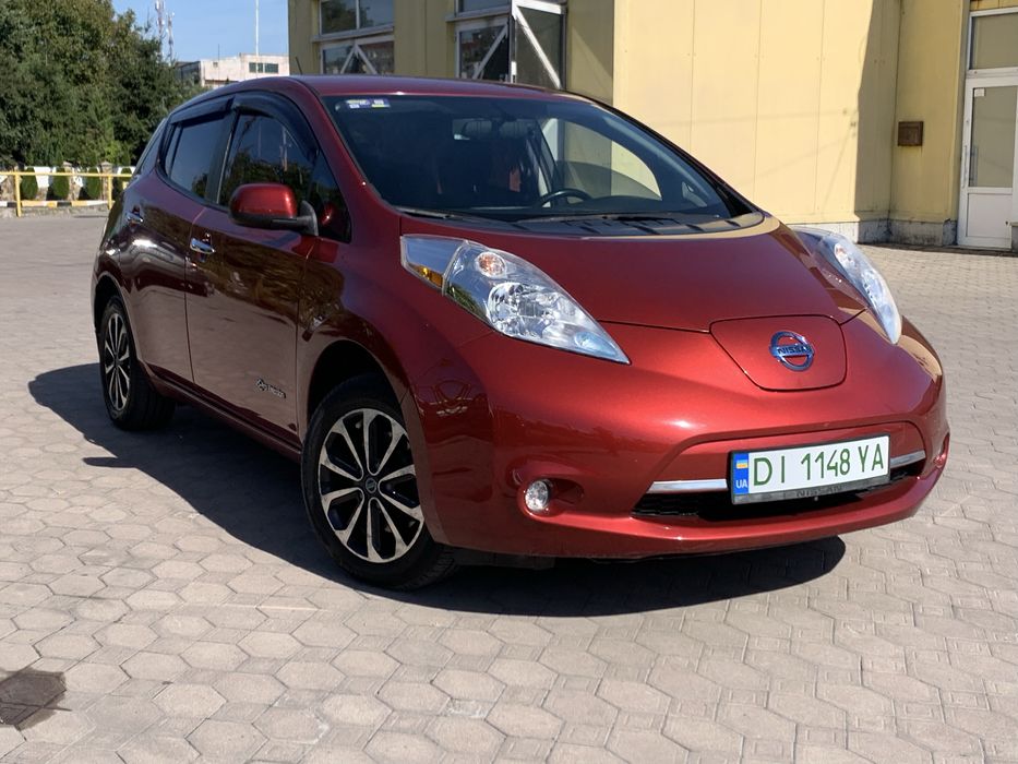 Nissan Leaf 10/12