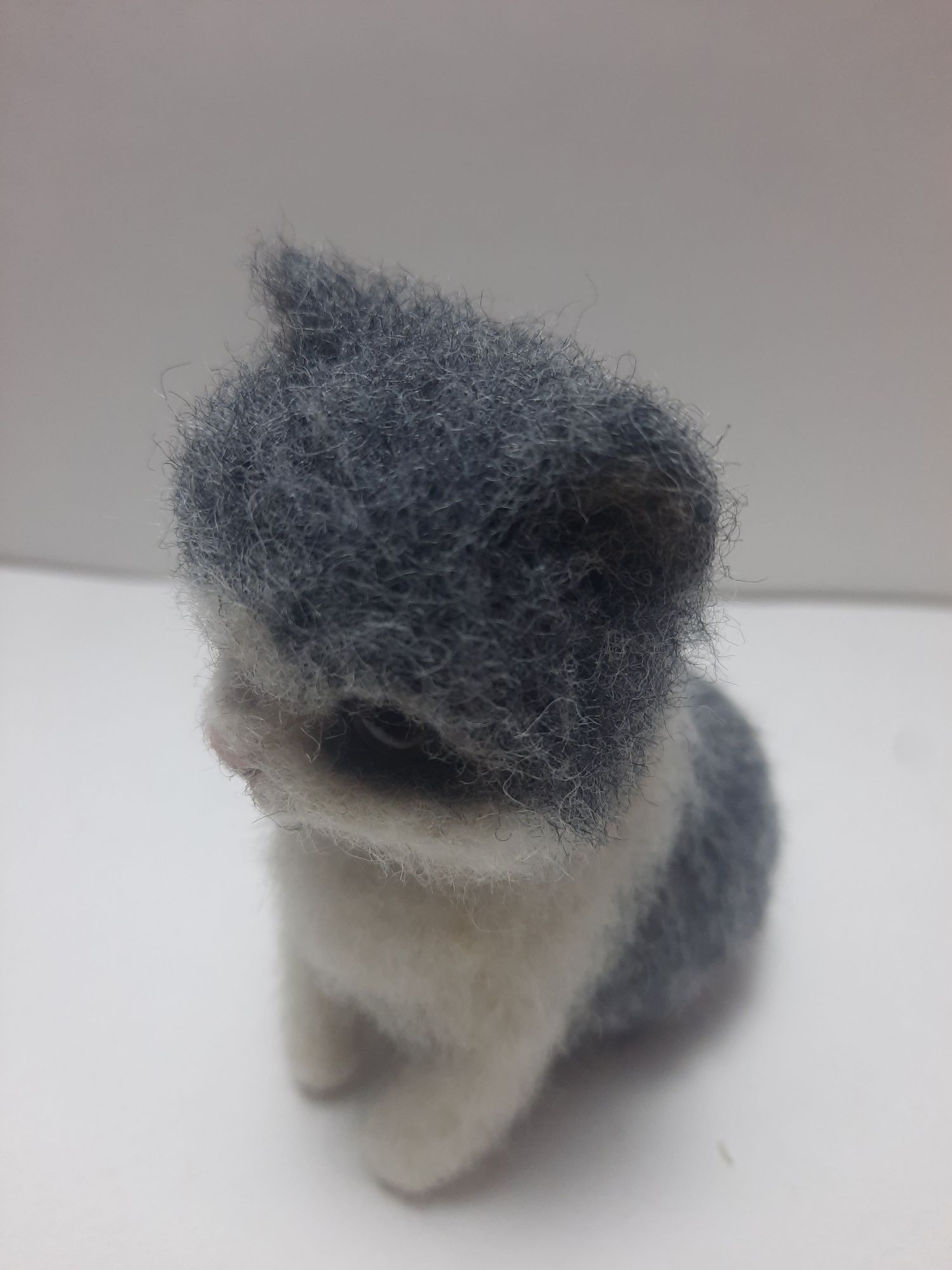 Валяная игрушка котенок, валяне кошеня