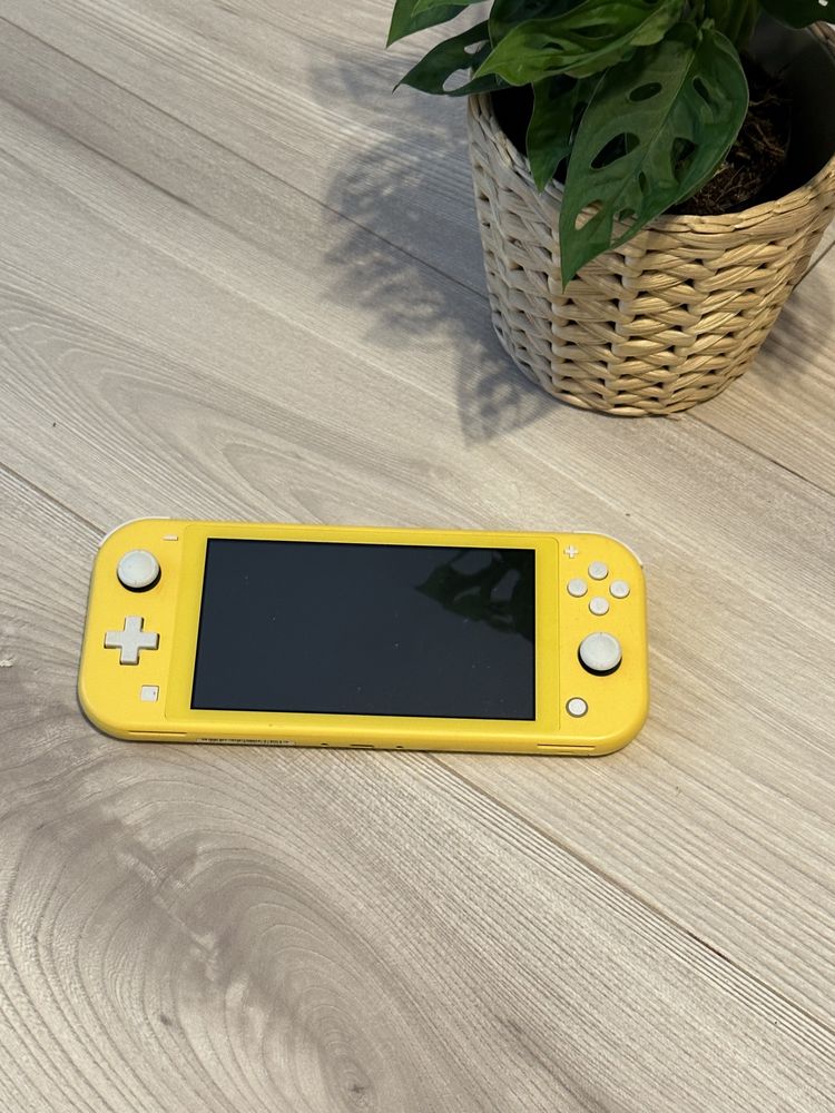 nintendo switch praktycznie nowe