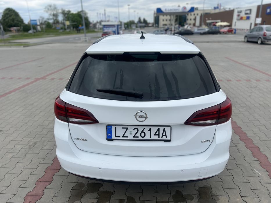 Opel Astra 2017 FULL