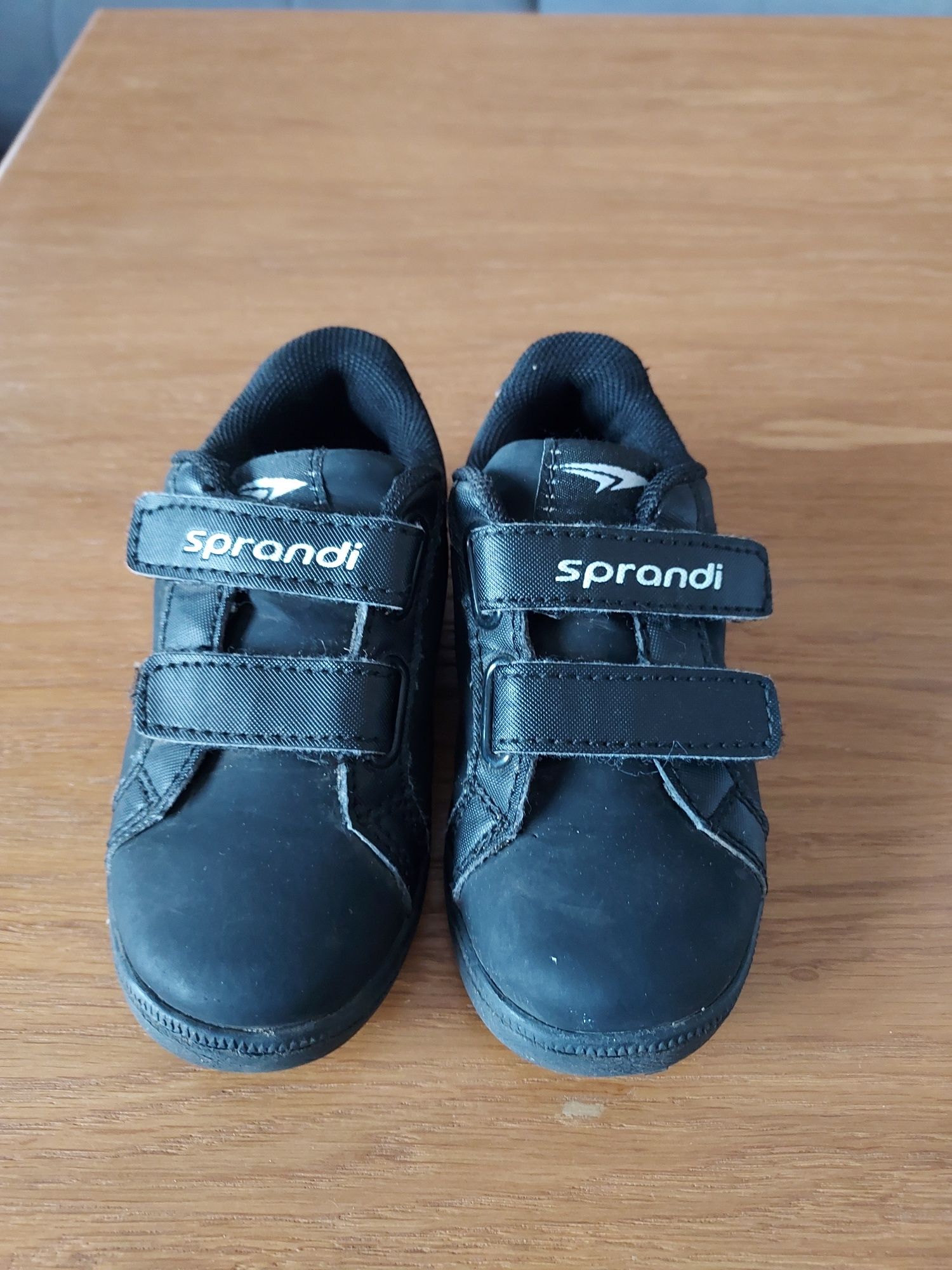 Buty sportowe Sprandi rozmiar 26.