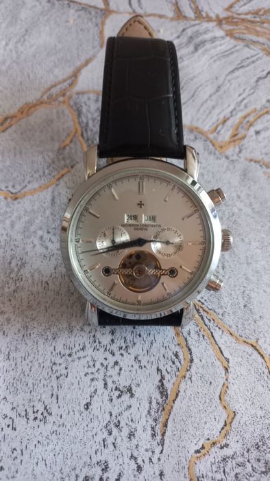 Продам годинник наручний