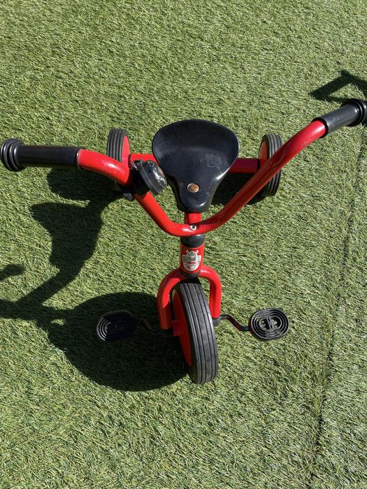 Triciclo modelo antigo