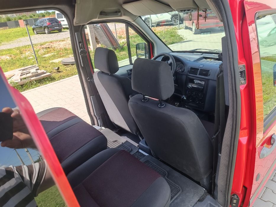 Продам авто ford transit connect 1.8 tdi 2006