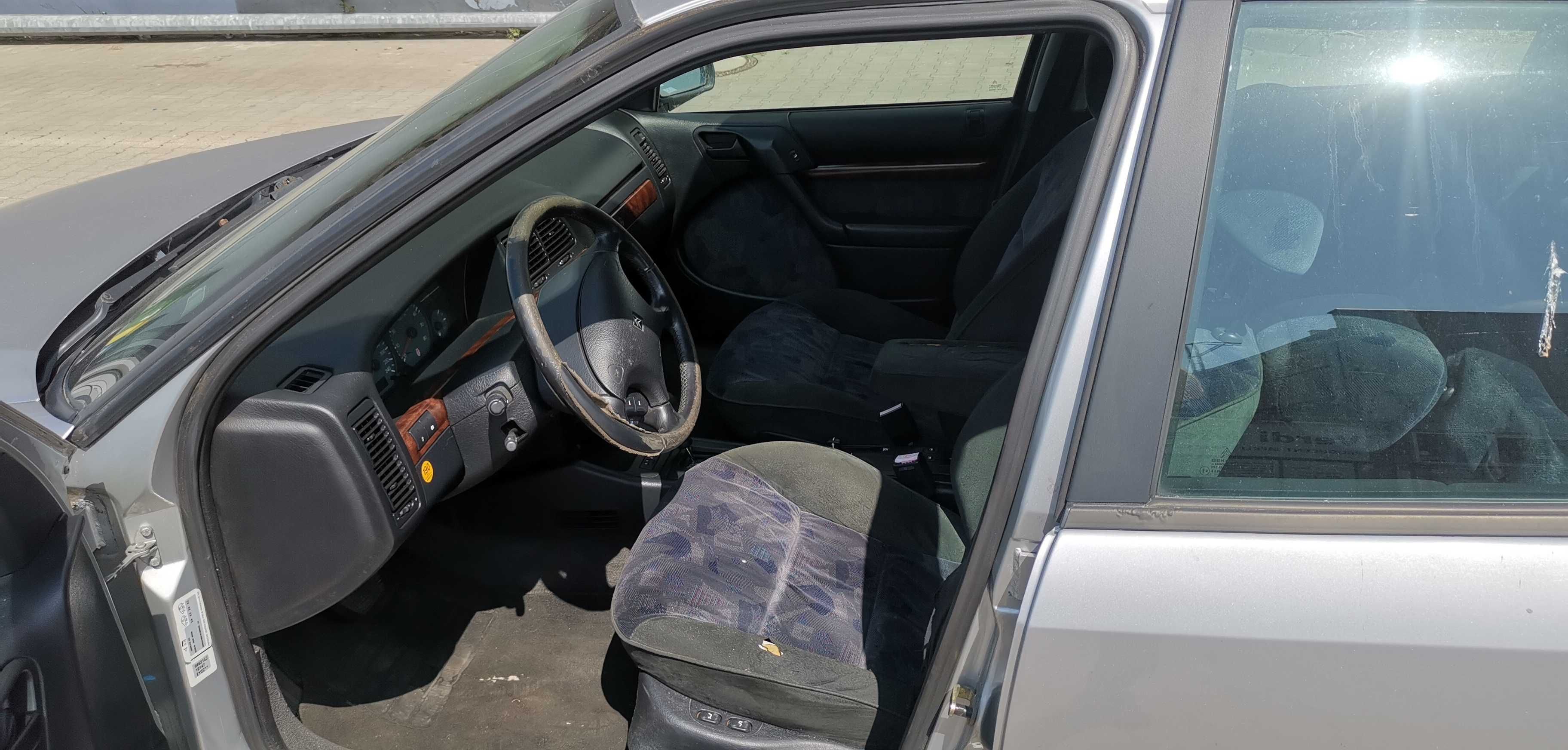 Citroen XANTIA Exclusive AUTOMAT 3,0 V6 190 PS