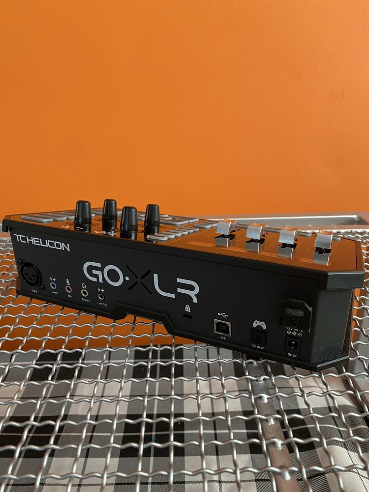 TC-Helicon GOXLR interfejs audio dla streamerów