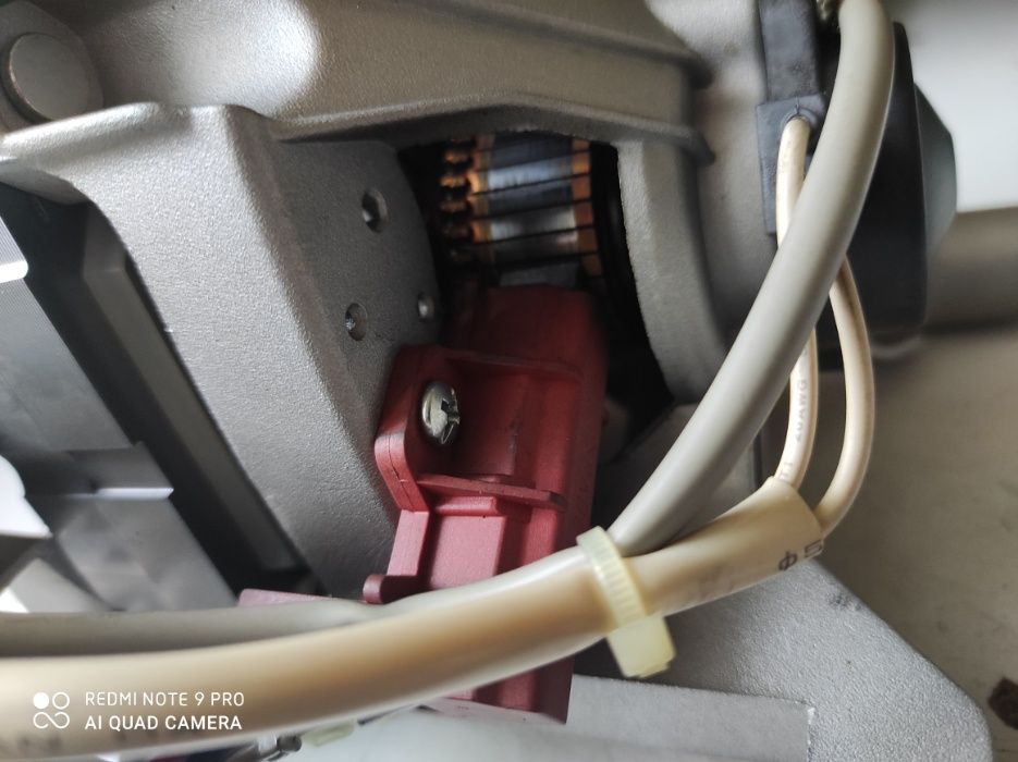 Silnik pralka Samsung F1043GW, R1043GW - stan b.dobry