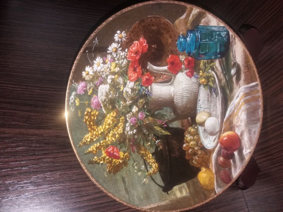 Тарелки декоративные.