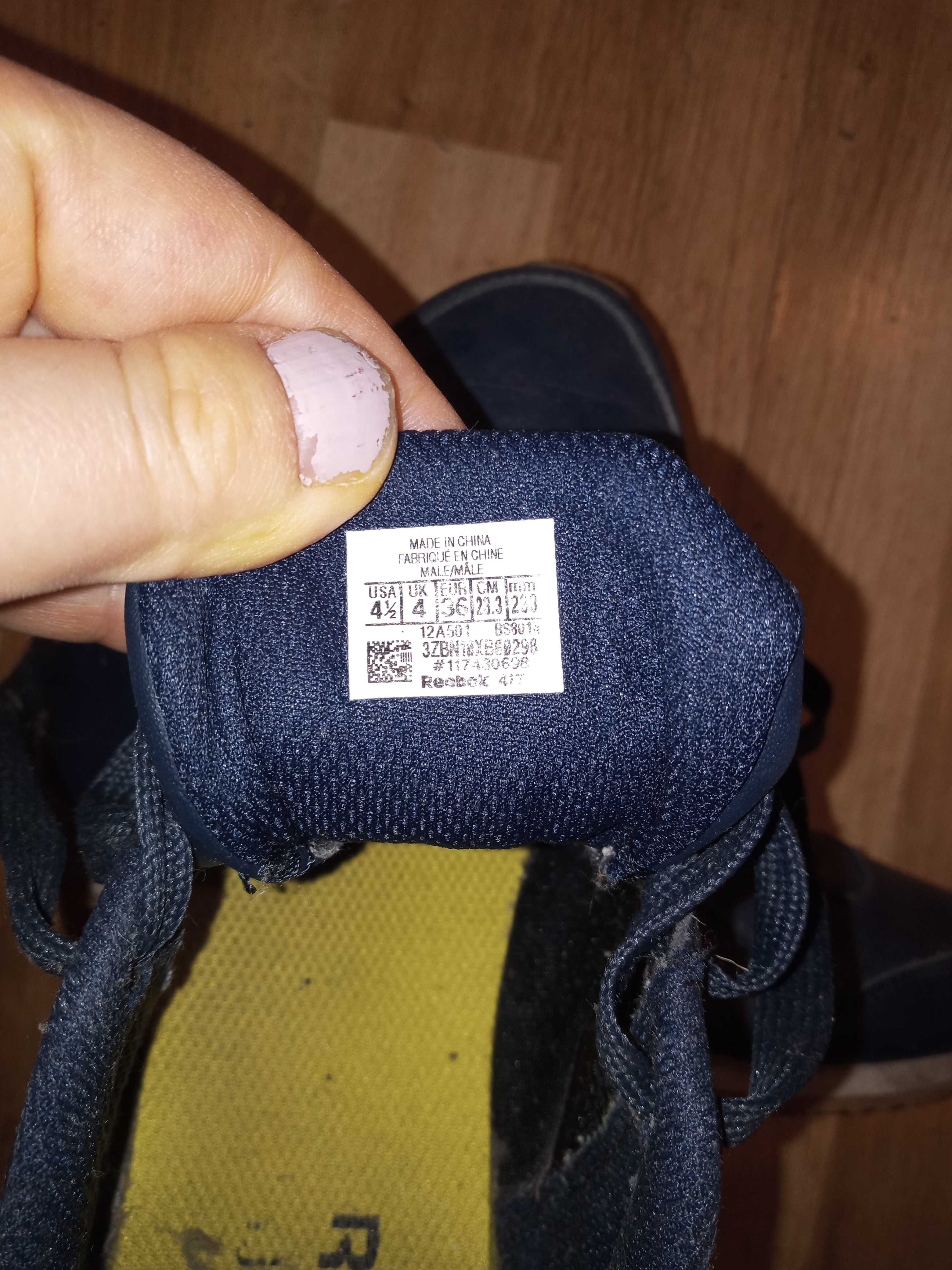 Buty Reebok rozmiar 36 dziewczęce