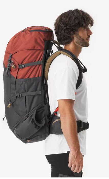 Plecak turystyczny Forclaz MT100 Easyfit 70L
