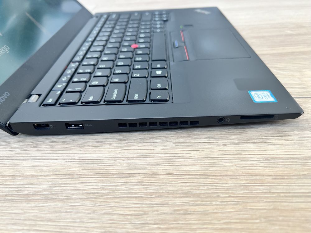 Lenovo thinkpad t470s i5 RAM 20GB  SSD 500GB FHD