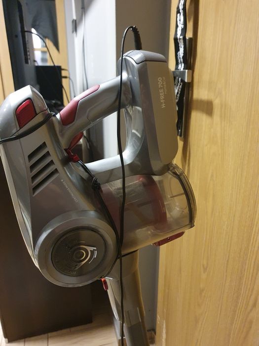 Odkurzacz bezprzewodowy Hoover h-free 700