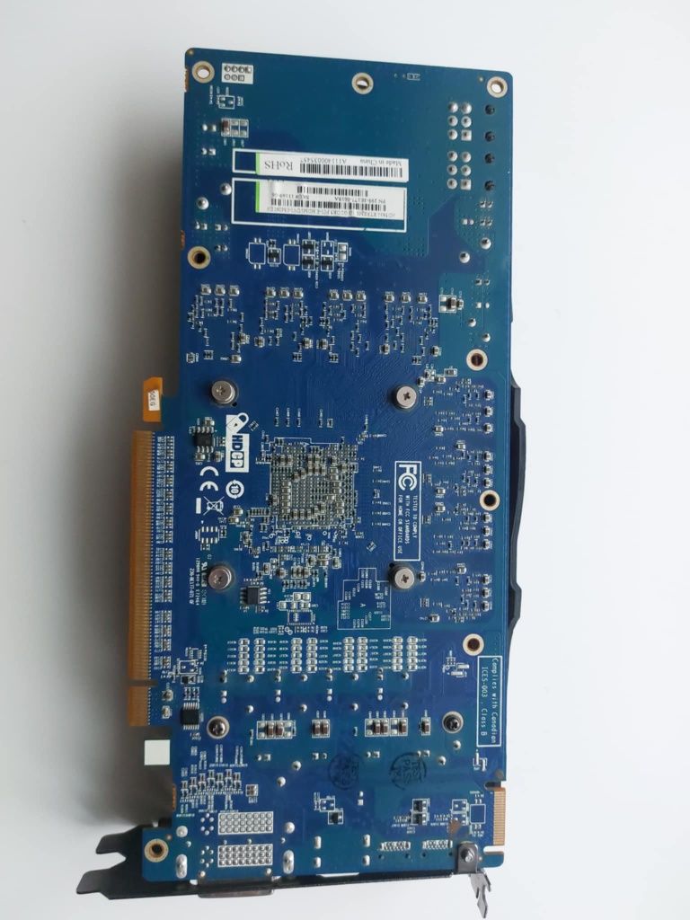 Karta graficzna Radeon HD 5830