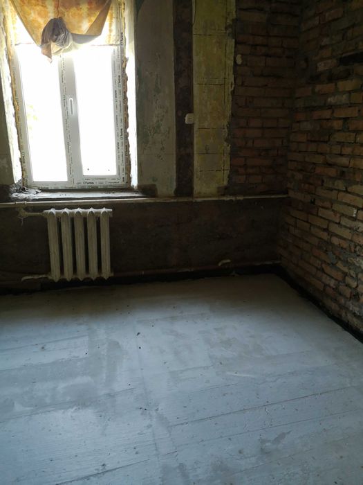 Продам дом под реконструкцию, район просп. И. Мазепы (Петровского)