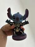 Estatueta stitch pintada a mao