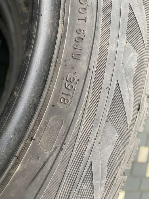 Резина зимняя Nokian r17