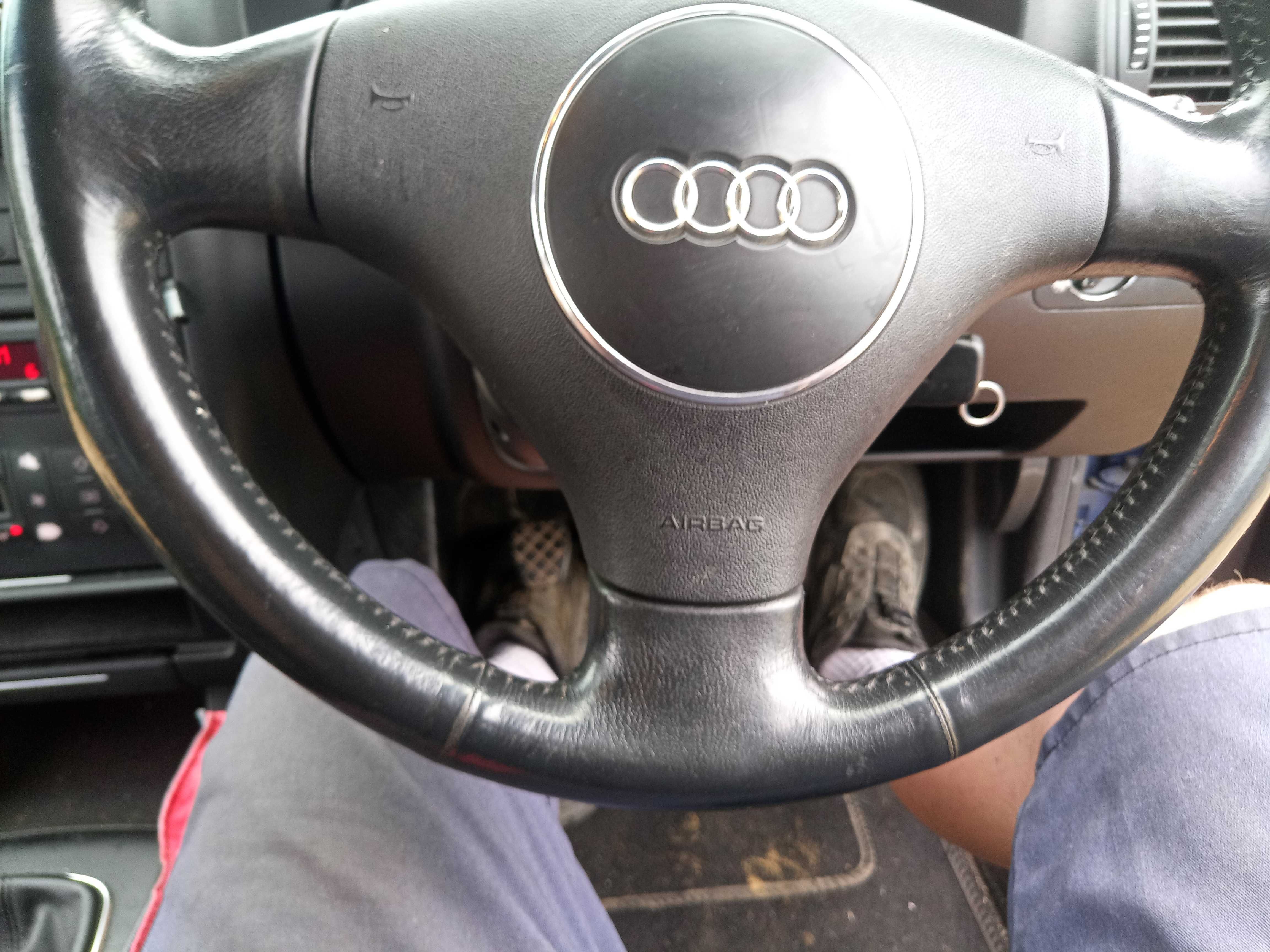 Kierownica pro-line audi a3 8l przed i lift trójramienna kompletna