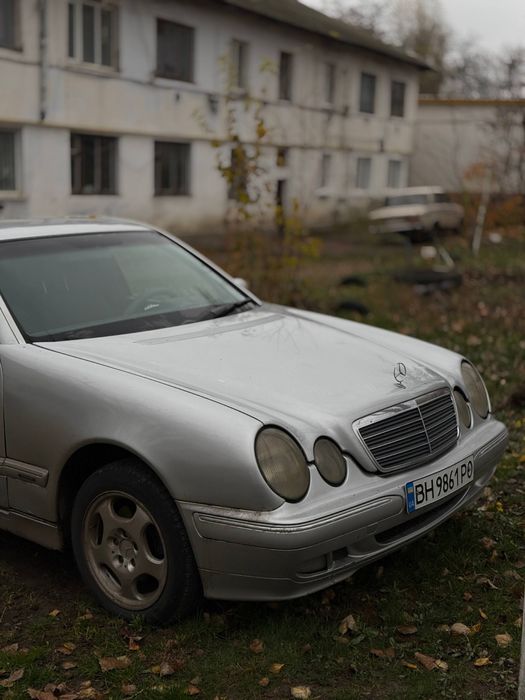 Продам Mercedes E320 3.2 cdi W210