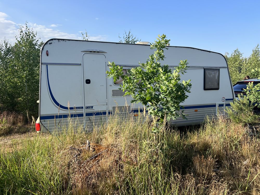 Przyczepa kempingowa TEC 6 osobowa DMC 1300 kg rok prod 2003 pietrowe