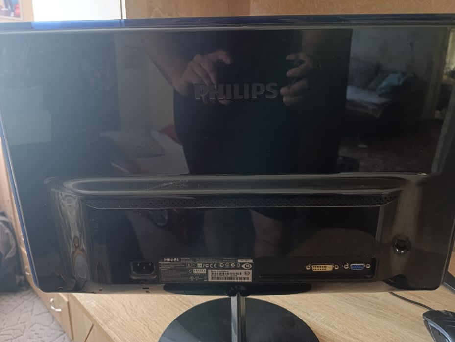Монітор Philips 22