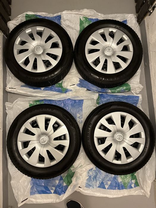 Oryginalne Koła 15 Toyota Yaris III 4x100 opony zimowe 175/65/15  54.1