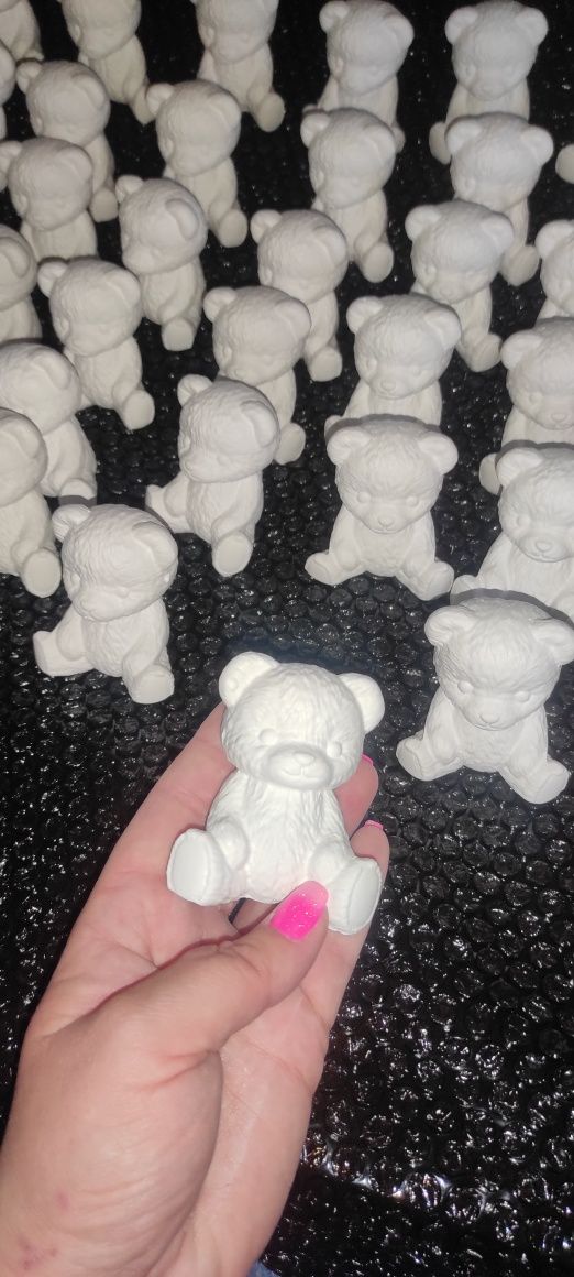 Miś z gipsu ceramicznego