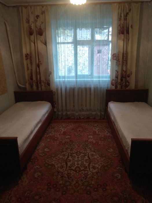 Продаж частини будинку