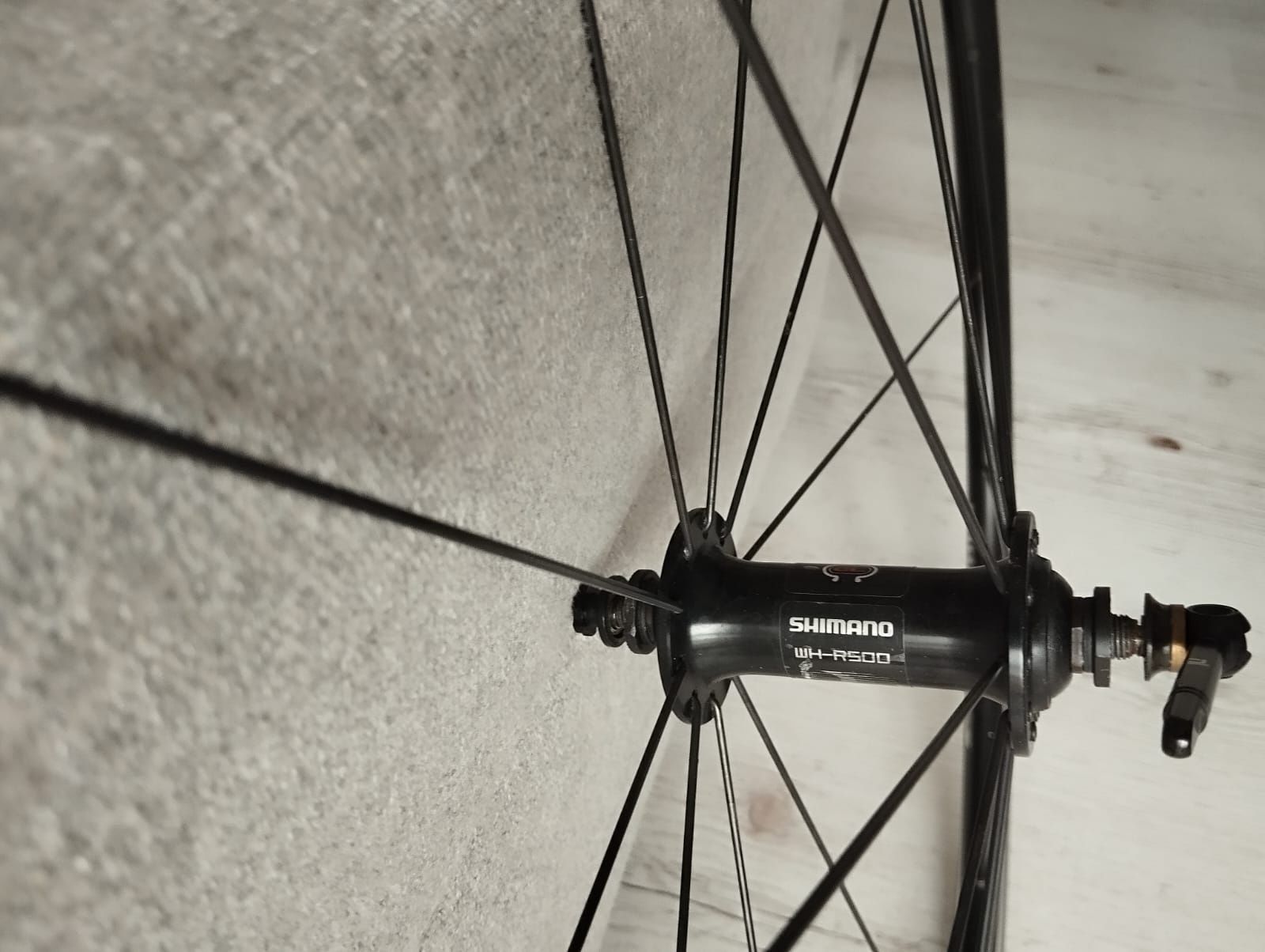 Koło szosowe shimano wh-500 przód