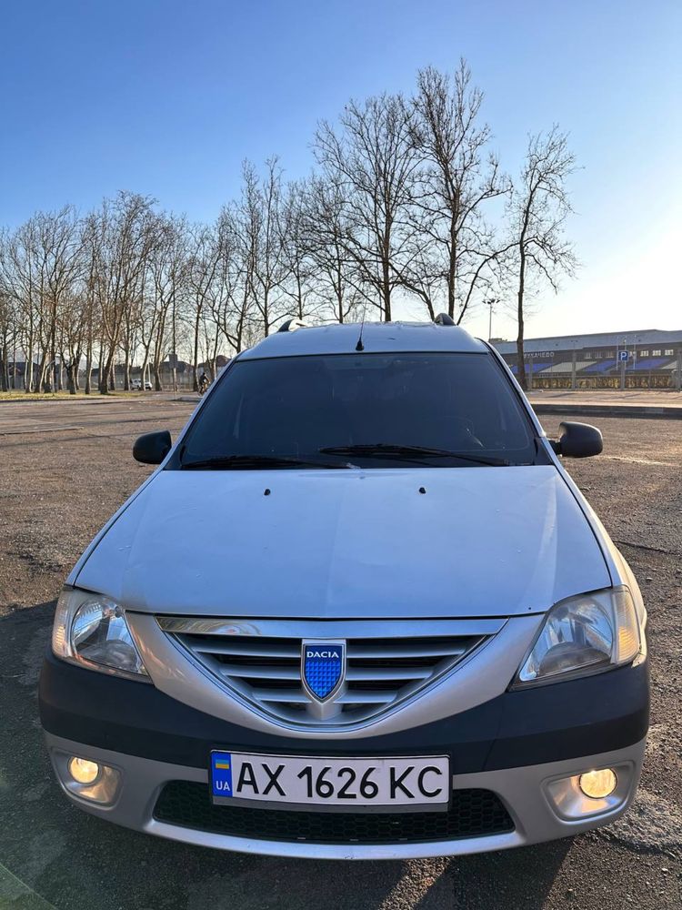 Dacia Logan 1.6 16V (105к.с.) 2007р. Laureate