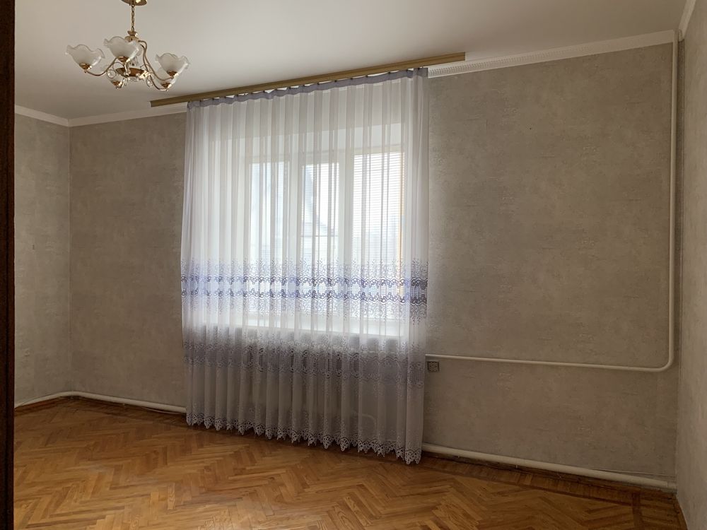 Продаж будинку з ліфтом, Гайсин, центр! Гараж, підвал, літня кухня,