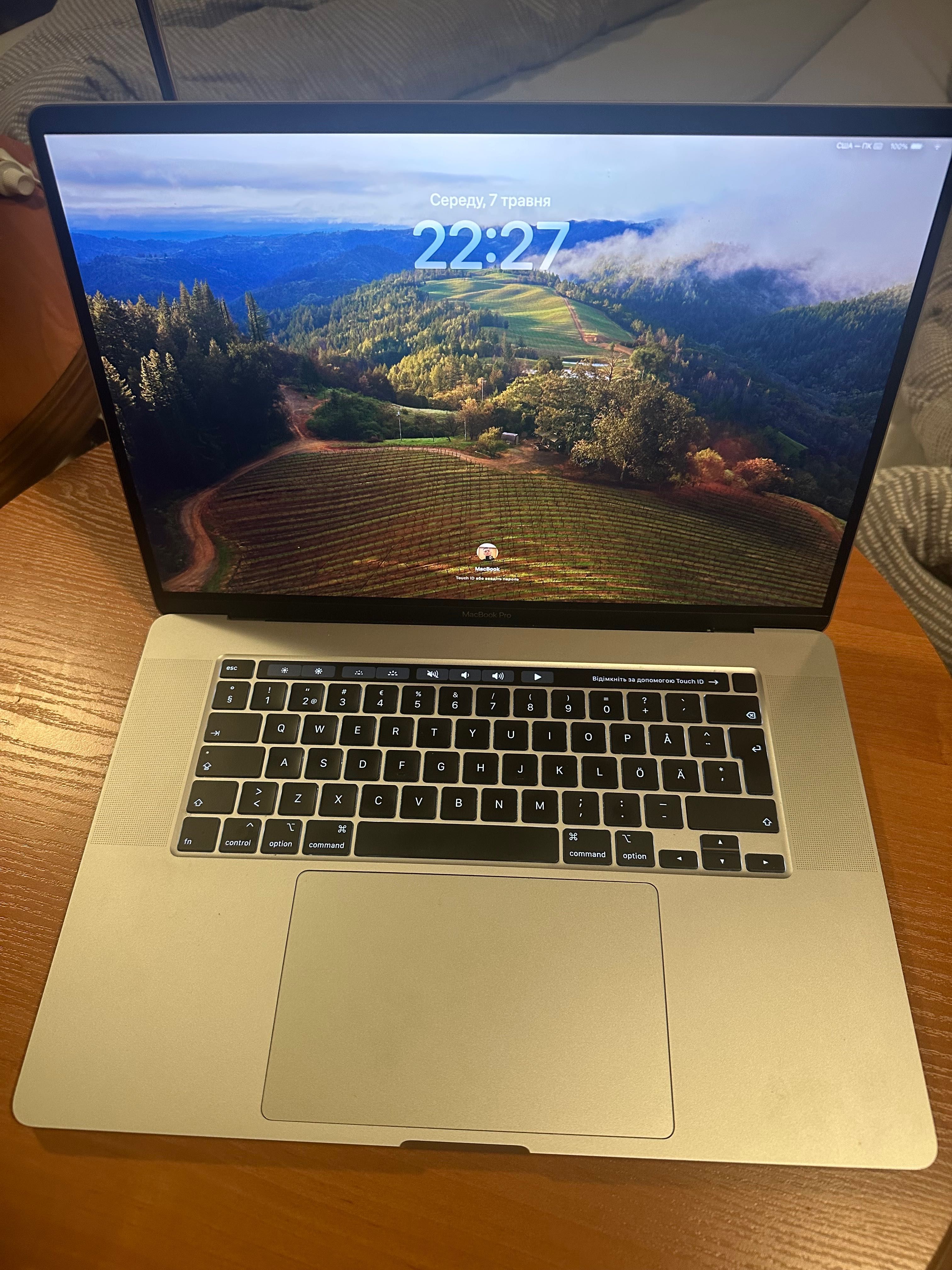 MacBook Pro 16 32/512