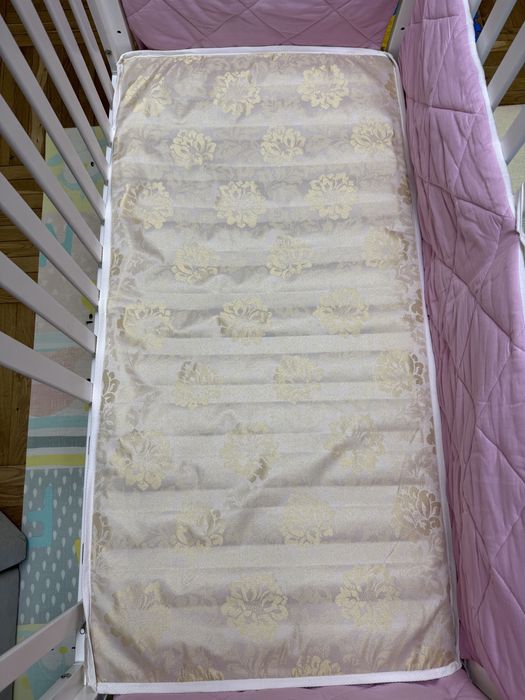 Дитяче ліжко кроватка Верес з маятником та шухлядою+матрац