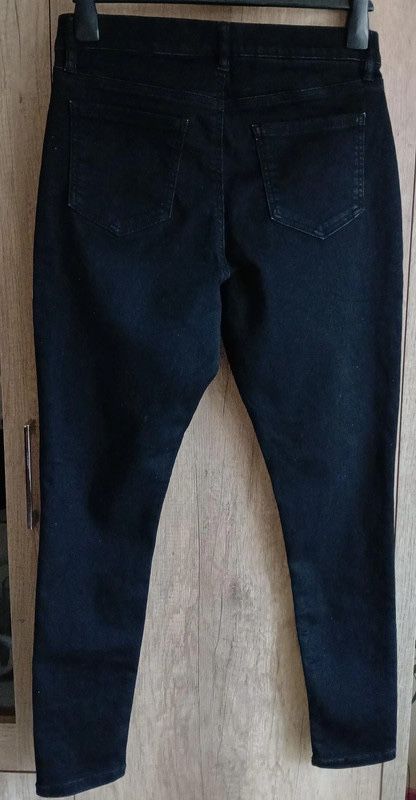 Czarne Jegginsy damskie F&F