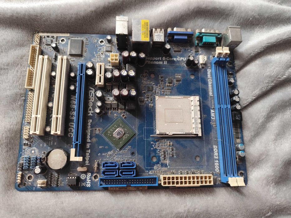 Płyta główna n68-s3 ucc