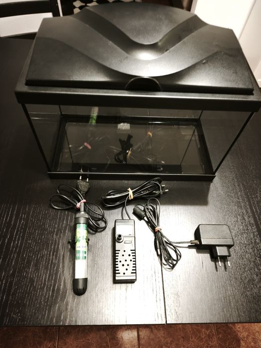 Vendo aquário 20litros impecável